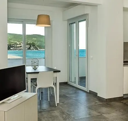 Incantevole Trilocale Fronte Mare Apartment Marcelli